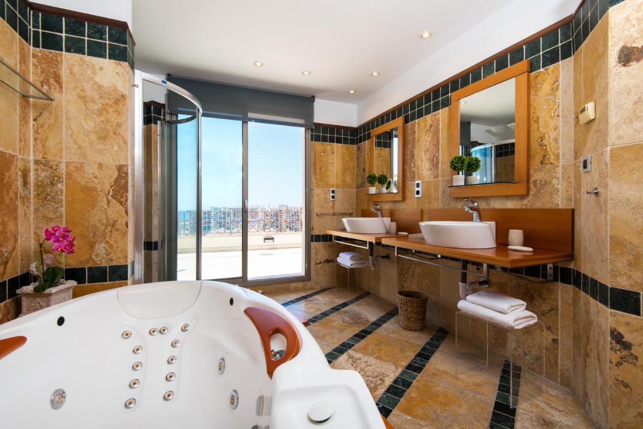 Ph Bellagio: Luxurious And Romantic Duplex Penthouse With Private Pool & Sea Views Benalmádena Exteriér fotografie